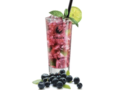 アサイーは、香料、着色料、保存料に天然由来の添加物のみを使用しています